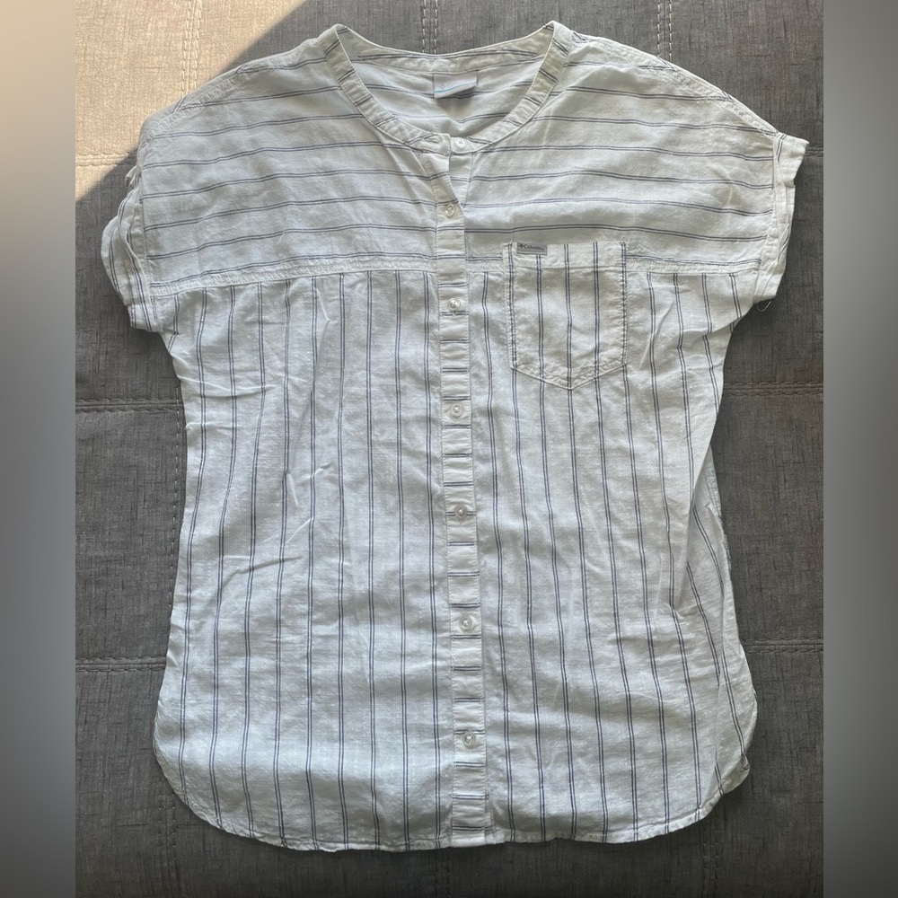 EUC Columbia Camp Hadley Linen Striped Short Sleeve Shirt